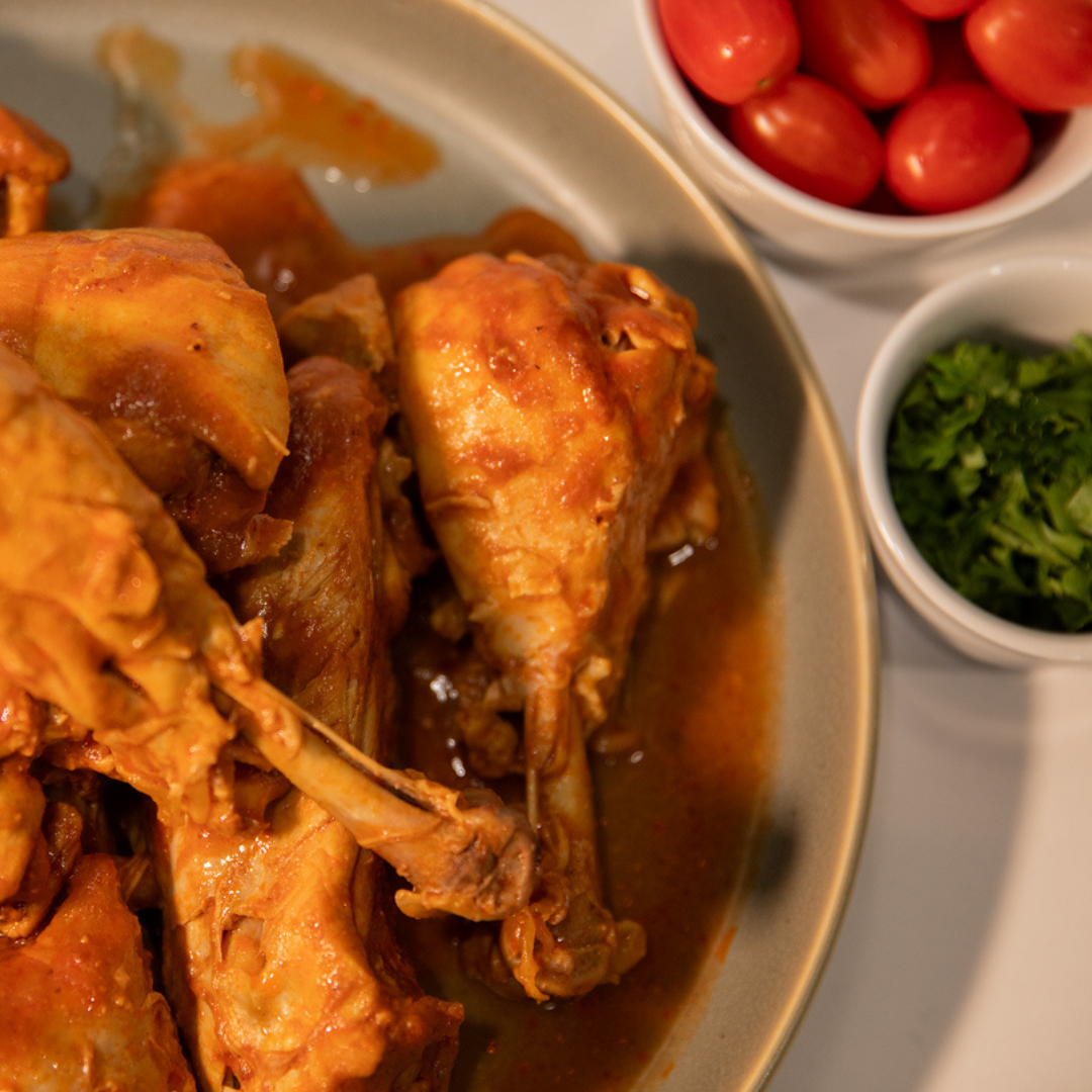 Pollo Guisado